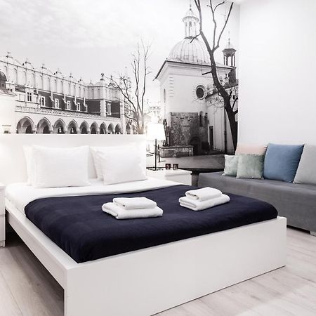 Househost Apartment: Bonerowska 5/11 クラクフ エクステリア 写真