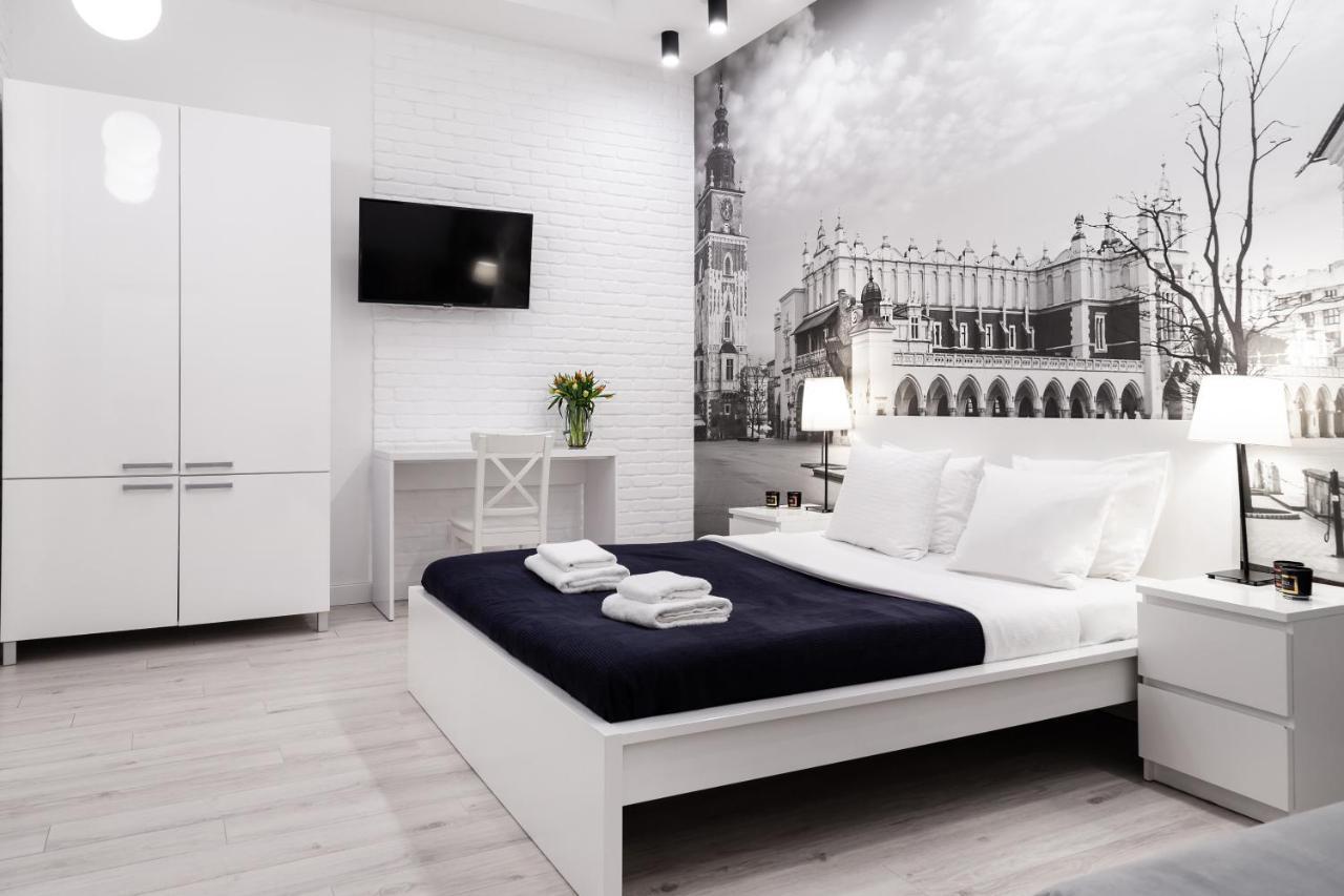 Househost Apartment: Bonerowska 5/11 クラクフ エクステリア 写真