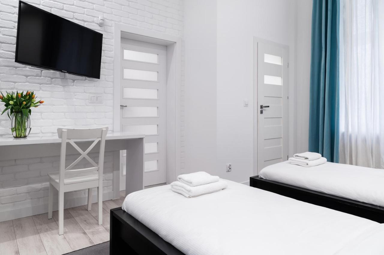 Househost Apartment: Bonerowska 5/11 クラクフ エクステリア 写真